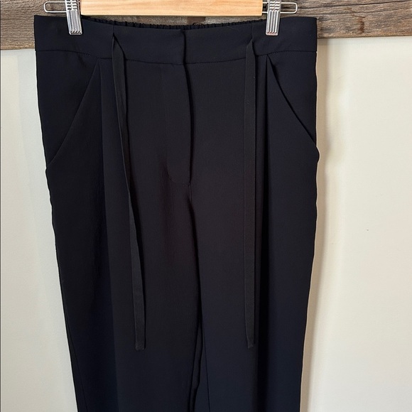 Wilfred Aritzia Cropped Pants - Picture 5 of 6
